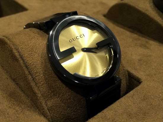  Shop Authentic Gucci Interlocking Grammy XL Gold Dial Black Steel Strap Watch for Men - YA133209 - Luxxuri