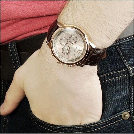  Shop Authentic Guess Horizon Quartz Champagne Dial Brown Leather Strap Watch For Women - W0380G4 - Luxxuri
