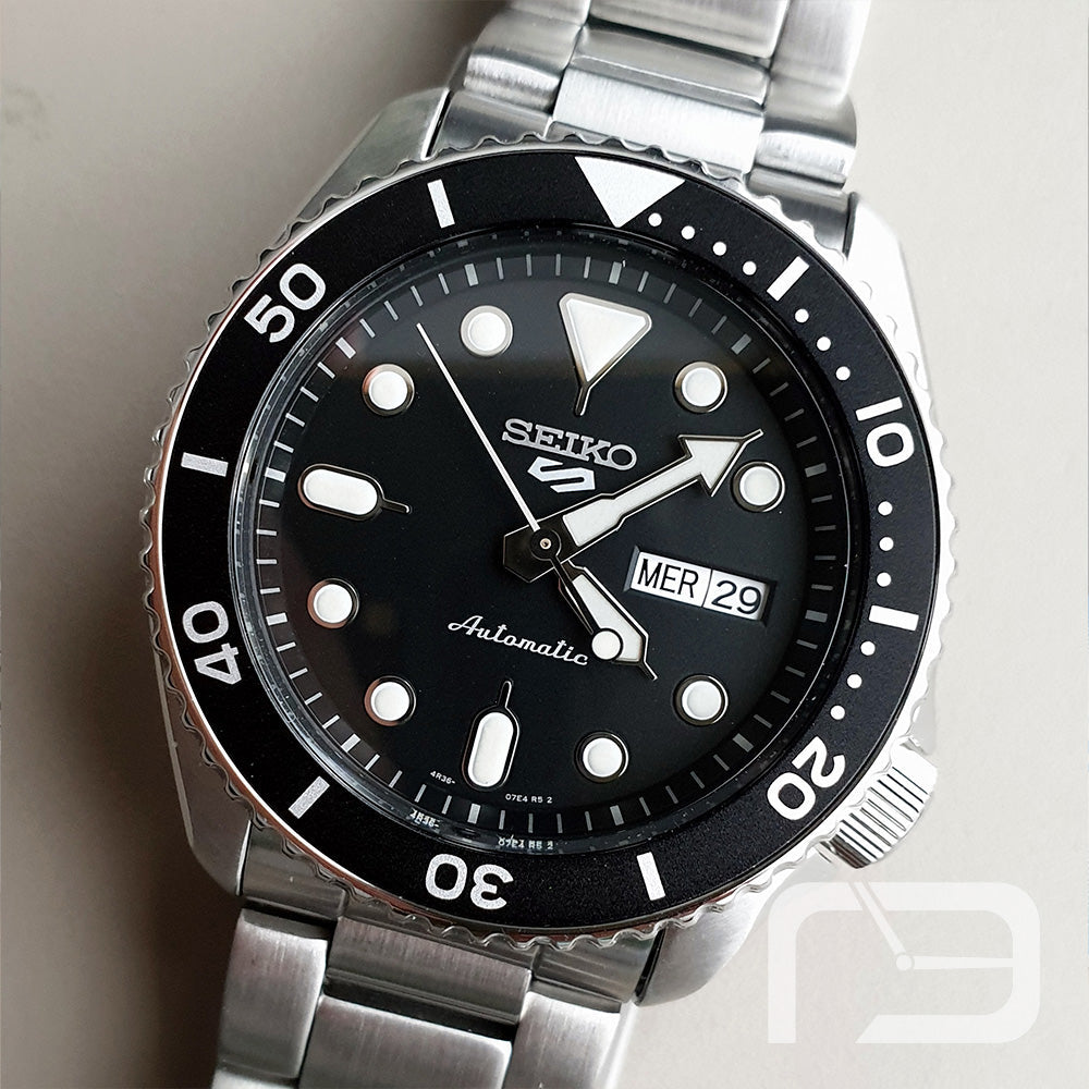  Shop Authentic Seiko 5 Sports Automatic Day Date Black Dial Silver Steel Strap Watch for Men - SRPD55K1 - Luxxuri