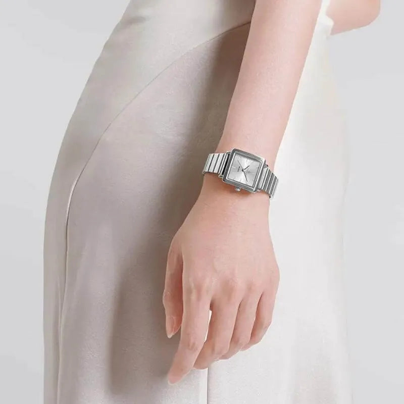  Shop Authentic Armani Exchange Lola Quartz Silver Dial Silver Mesh Strap Watch For Women - AX5800 - Luxxuri