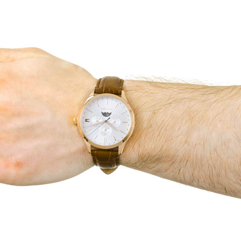  Shop Authentic Tommy Hilfiger Oliver Chronograph White Dial Brown Leather Strap Watch for Men - 1791306 - Luxxuri