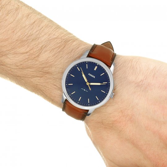  Shop Authentic Fossil Minimalist Blue Dial Brown Leather Strap Watch for Men - FS5304 - Luxxuri