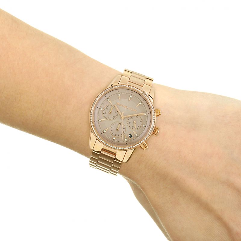  Shop Authentic Hugo Boss Premiere Rose Gold Dial with DIamonds Rose Gold Steel Strap Watch for Women - 1502443 - Luxxuri