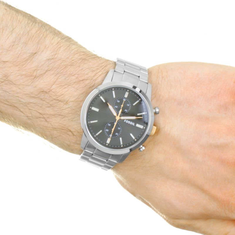  Shop Authentic Fossil Townsman Chronograph Grey Dial Silver Steel Strap Watch for Men - FS5407 - Luxxuri