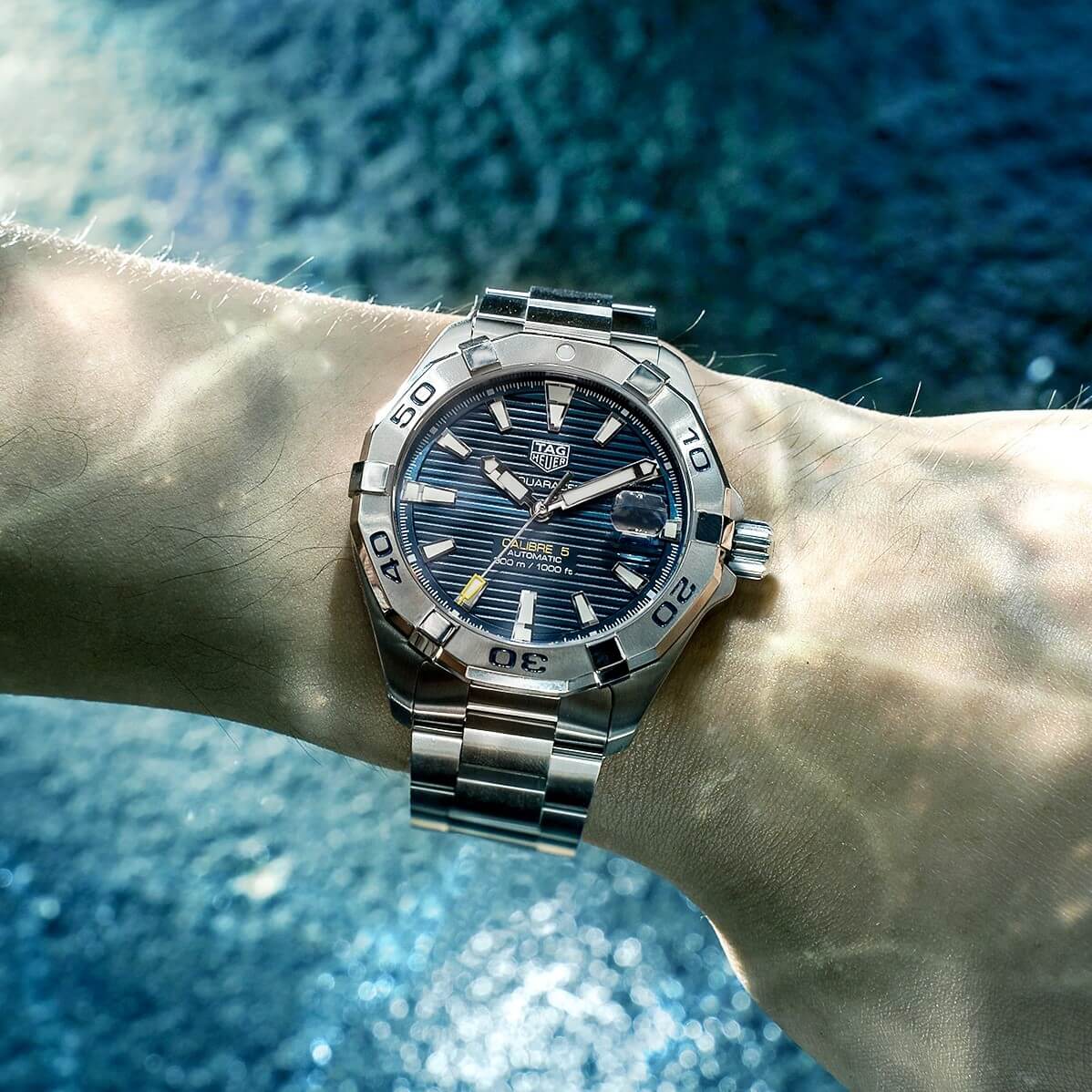  Shop Authentic Tag Heuer Aquaracer Calibre 5 Automatic Blue Dial Silver Steel Strap Watch for Men - WAY2012.BA0927 - Luxxuri
