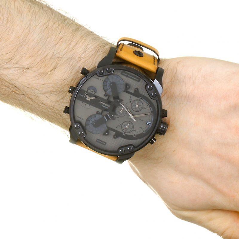  Shop Authentic Diesel Mr. Daddy 2.0 Chronograph Grey Dial Brown Leather Strap Watch For Men - DZ7406 - Luxxuri