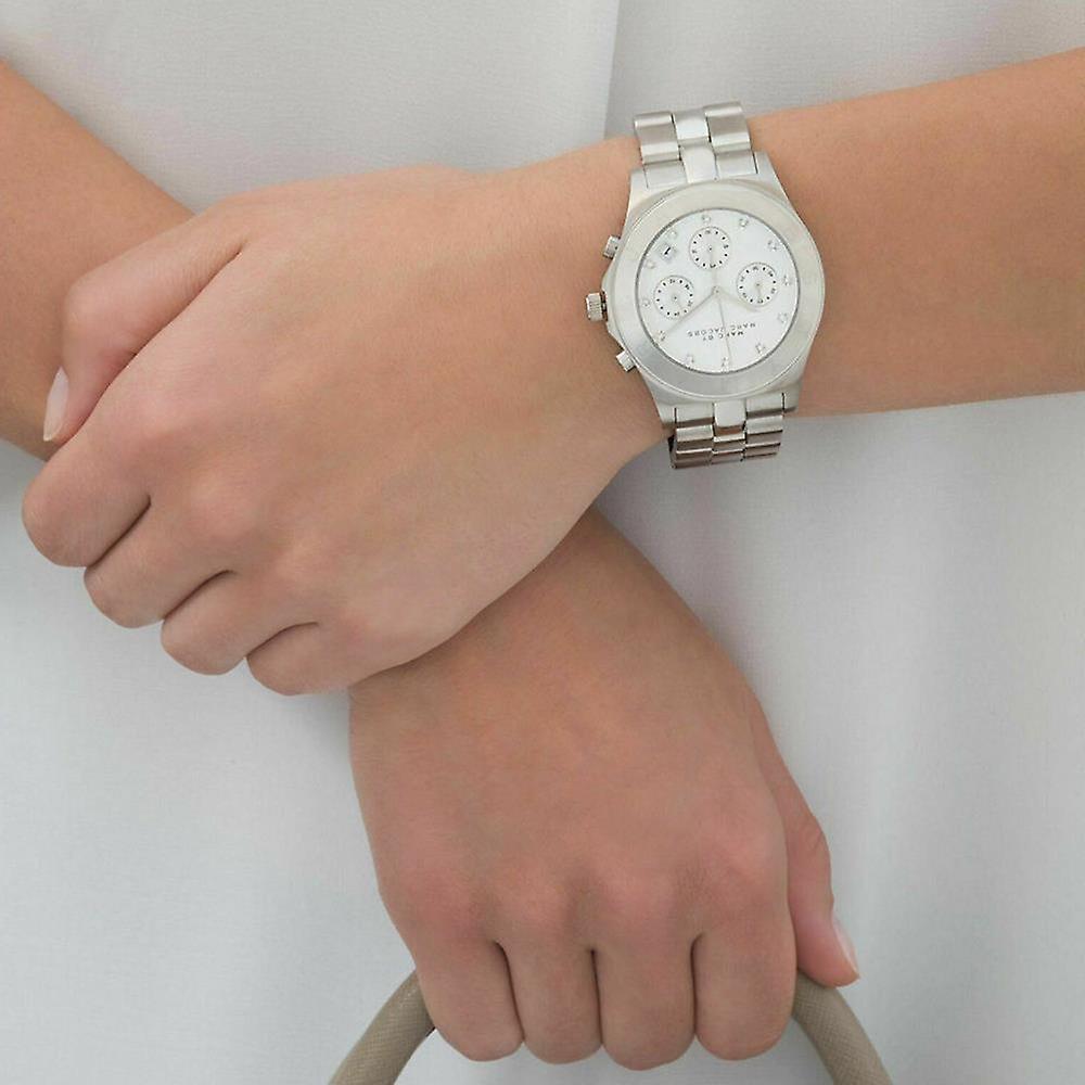 Shop Authentic Marc Jacobs Blade White Dial SIlver Steel Strap Watch for Women - MBM3100 - Luxxuri
