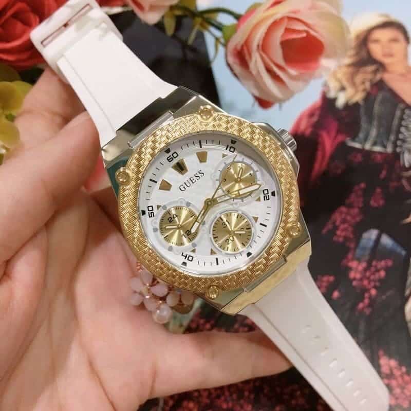  Shop Authentic Guess Zena Analog White Dial White Rubber Strap Watch For Women - W1094L1 - Luxxuri