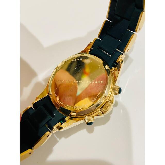  Shop Authentic Marc Jacobs Rock Chronograph Green Dial Green Silicone Strap Watch for Women - MBM2597 - Luxxuri
