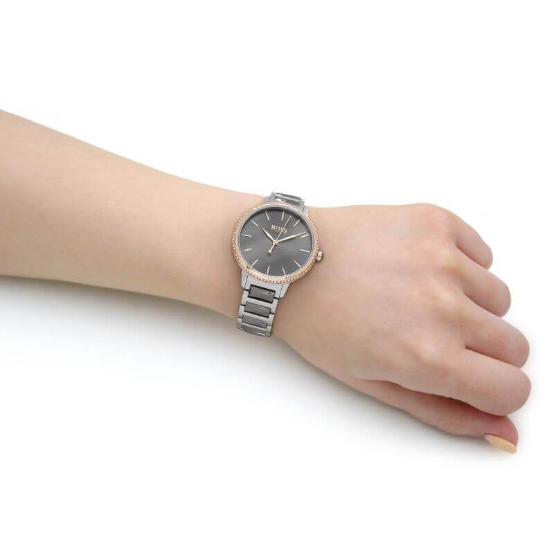  Shop Authentic Hugo Boss Signature Grey Dial Silver Steel Strap Watch for Men - 1502569 - Luxxuri