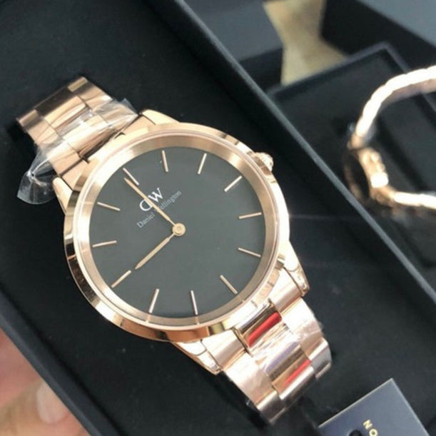  Shop Authentic Daniel Wellington Iconic Link Black Dial Rose Gold Steel Strap Watch for Women - DW00100210 - Luxxuri