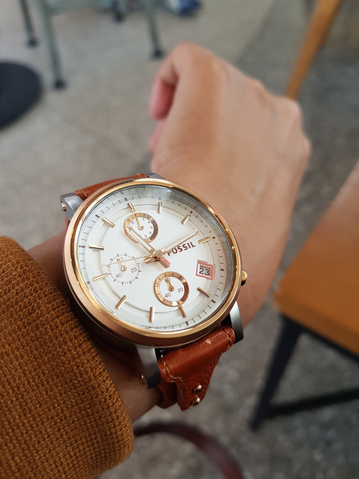 Shop Authentic Fossil Boyfriend Chronograph White Dial Brown Leather Strap Watch for Women - ES3837 - Luxxuri