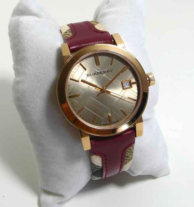  Shop Authentic Burberry Heritage Nova Gold Dial Haymarket Red Leather Strap Watch for Women - BU9111 - Luxxuri