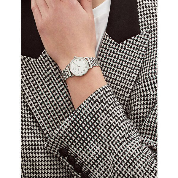  Shop Authentic Tissot T Classic Everytime Small White Dial Silver Mesh Bracelet Watch For Women - T109.210.11.033.00 - Luxxuri
