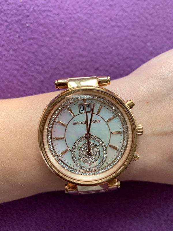  Shop Authentic Michael Kors Sawyer Mother of Pearl White Dial Rose Gold Steel Strap Watch for Women - MK6282 - Luxxuri