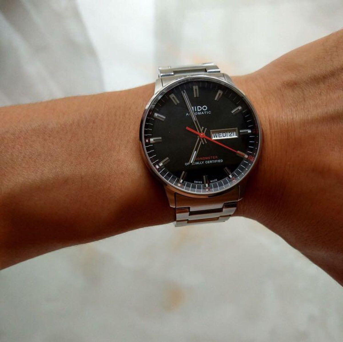  Shop Authentic Mido Commander II Automatic Black Dial Silver Steel Strap Watch For Men - M021.431.11.051.00 - Luxxuri