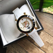  Shop Authentic Gucci Dive Quartz White Dial White Rubber Strap Unisex Watch - YA136322 - Luxxuri
