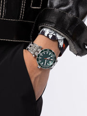  Shop Authentic Versace Greca Sport Quartz Green Dial Silver Steel Strap Watch For Men - VEZ300421 - Luxxuri