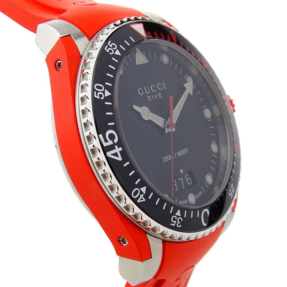  Shop Authentic Gucci Dive Quartz Black Dial Red Rubber Strap Watch For Men - YA136309 - Luxxuri