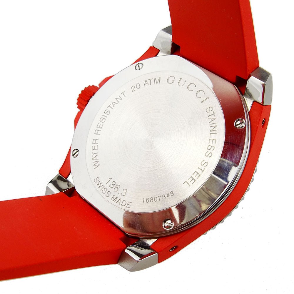  Shop Authentic Gucci Dive Quartz Black Dial Red Rubber Strap Watch For Men - YA136309 - Luxxuri