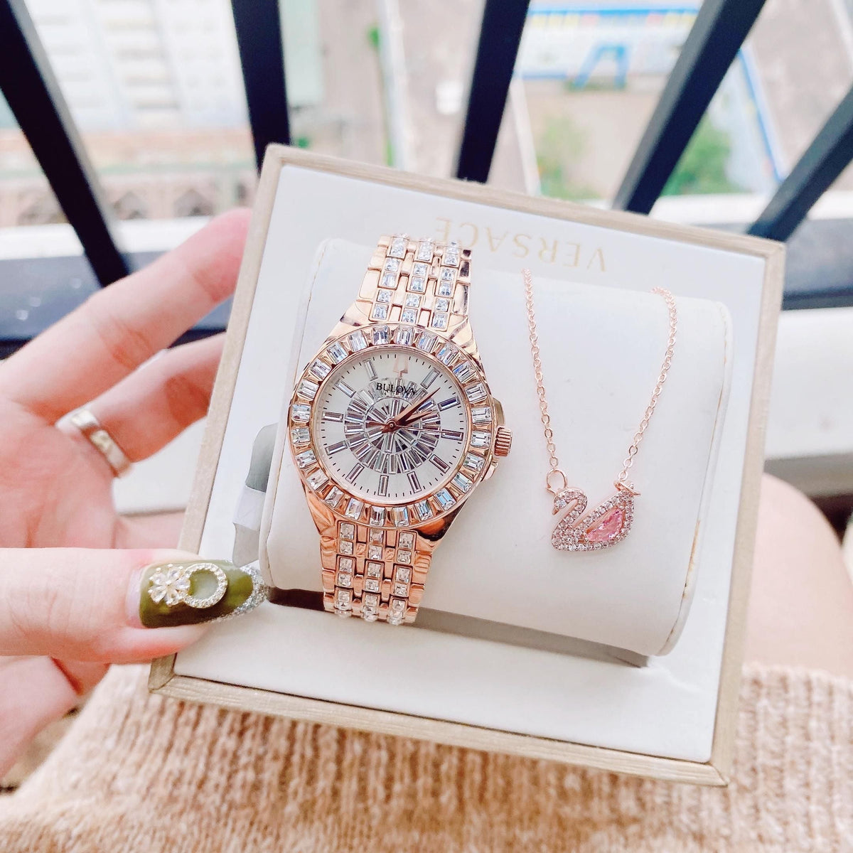 Shop Authentic Bulova Phantom White Dial with Swarovski Baguettes Rose Gold Steel Strap Watch for Women - 98L268 - Luxxuri