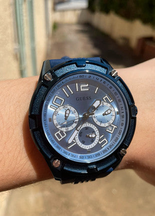  Shop Authentic Guess Flagship Chronograph Blue Dial Blue Steel Strap Watch for Men - W0601G2 - Luxxuri