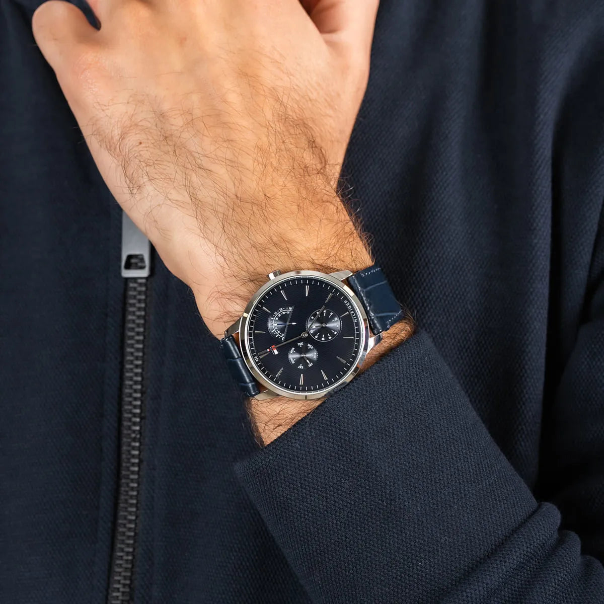  Shop Authentic Tommy Hilfiger Brad Chronograph Quartz Blue Dial Blue Leather Strap Watch For Men - 1710387 - Luxxuri