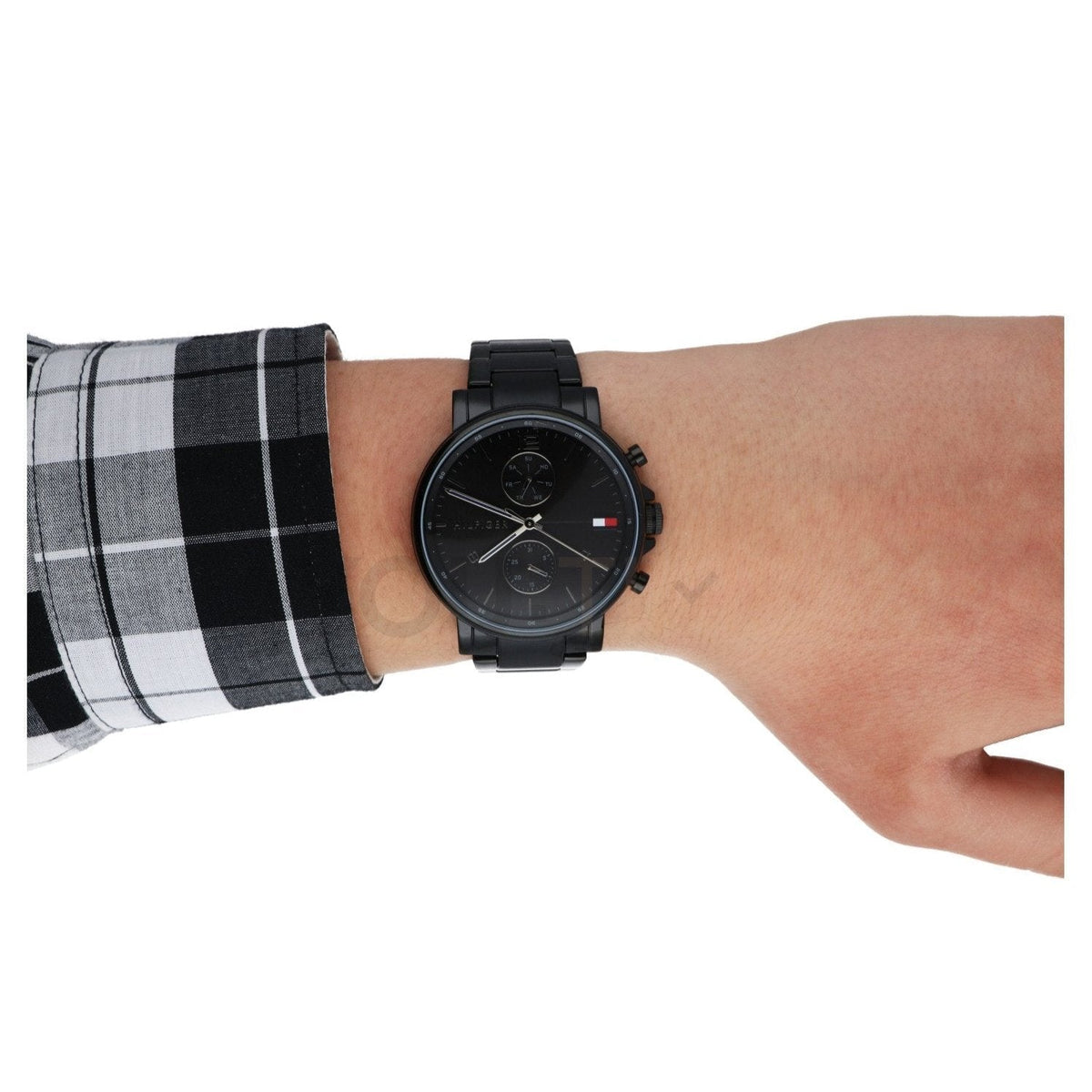  Shop Authentic Tommy Hilfiger Daniel Black Dial Black Steel Strap Watch for Men - 1710414 - Luxxuri