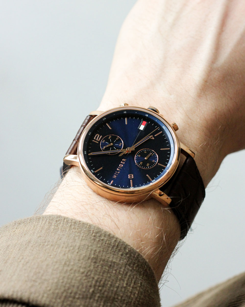  Shop Authentic Tommy Hilfiger Daniel Blue Dial Brown Leather Strap Watch for Men - 1710418 - Luxxuri