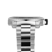  Shop Authentic Gucci Dive Quartz Black Dial Silver Steel Strap Watch For Men - YA136221 - Luxxuri