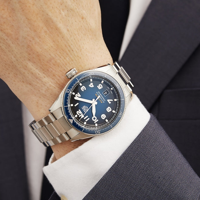  Shop Authentic Tag Heuer Autavia Automatic Blue Dial Silver Steel Strap Watch for Men - WBE5116.EB0173 - Luxxuri