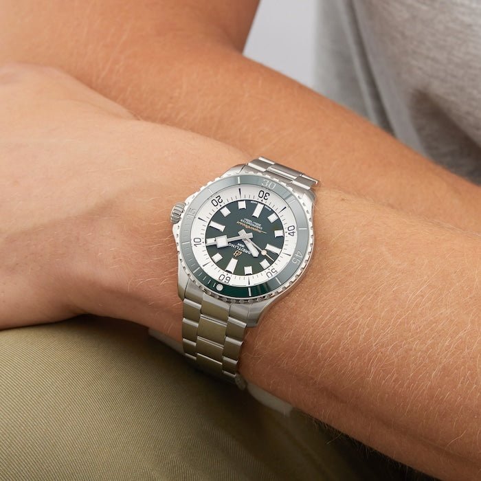  Shop Authentic Breitling Superocean Automatic 44mm Navy Green Dial Green Rubber Strap Watch for Men - A17376A31L1A1 - Luxxuri