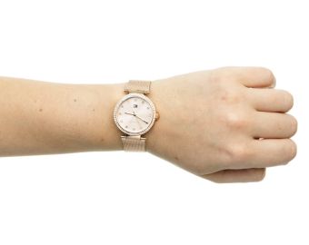  Shop Authentic Tommy Hilfiger Lynn Quartz Rose Gold Dial Rose Gold Mesh Bracelet Watch For Women - 1781865 - Luxxuri