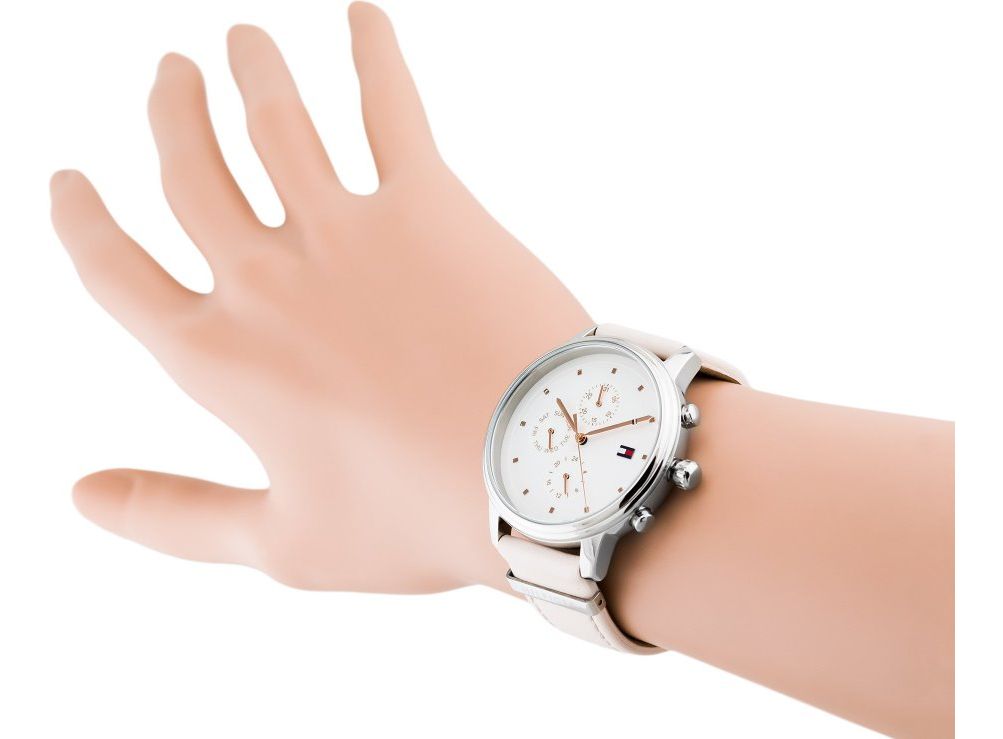  Shop Authentic Tommy Hilfiger Blake Chronograph Silver Dial Pink Leather Strap Watch For Women - 1781906 - Luxxuri