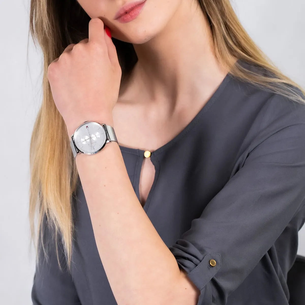  Shop Authentic Tommy Hilfiger Jenna Quartz Silver Dial Silver Mesh Bracelet Watch For Women - 1781942 - Luxxuri
