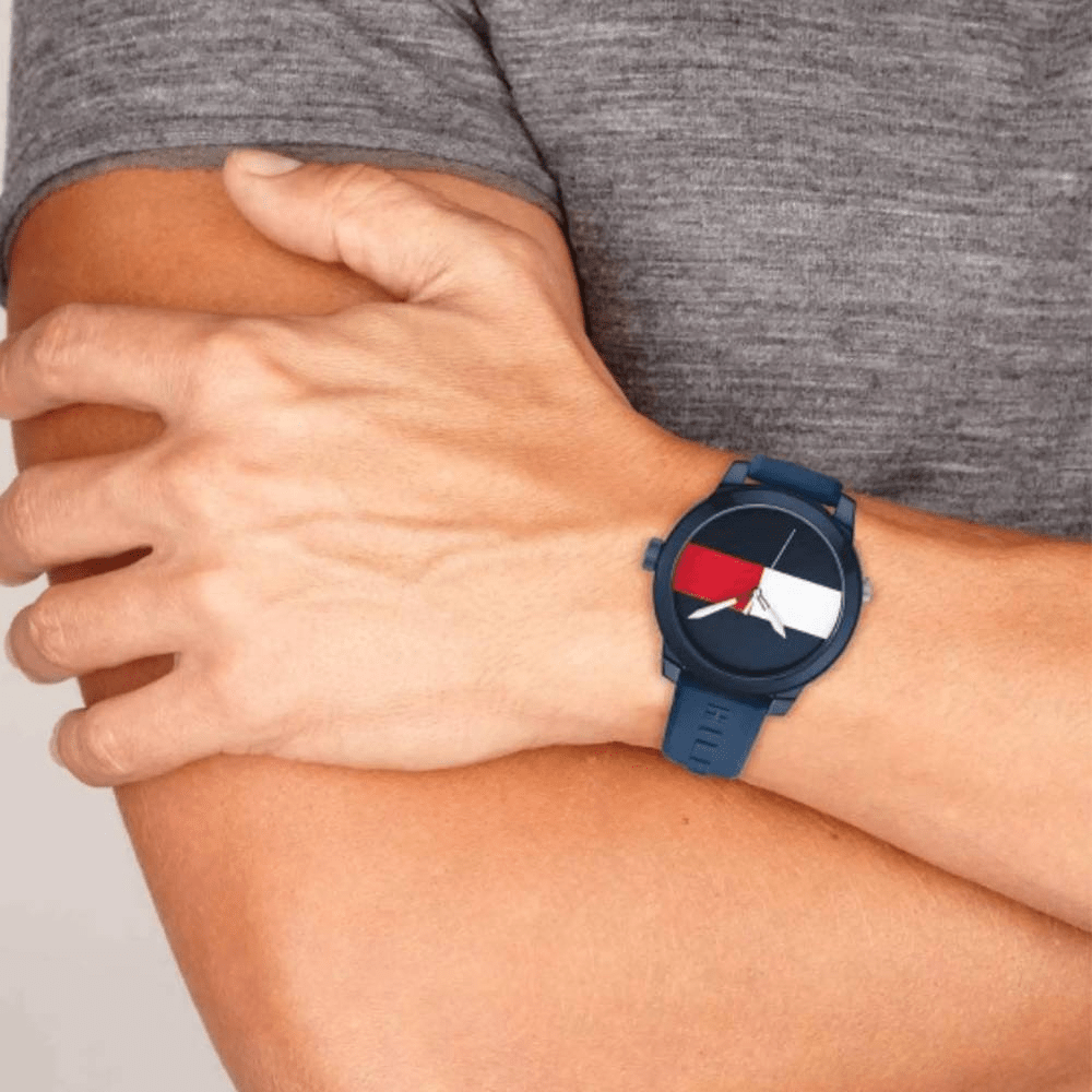  Shop Authentic Tommy Hilfiger Denim Quartz Blue Dial Blue Rubber Strap Watch for Men - 1791322 - Luxxuri