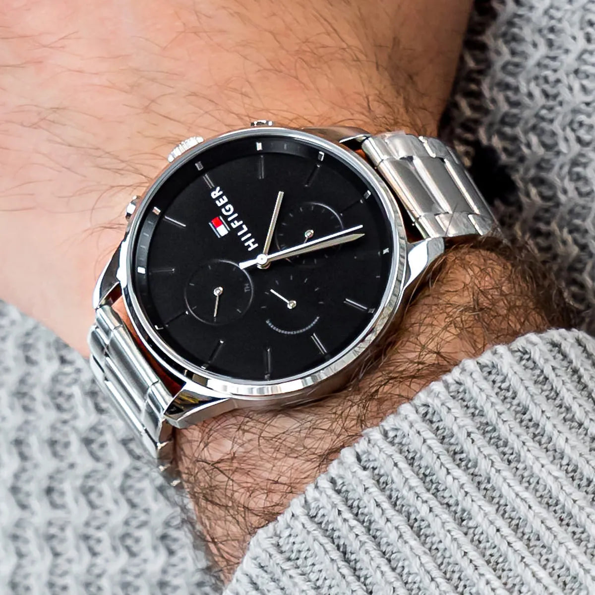  Shop Authentic Tommy Hilfiger Chase Quartz Black Dial Silver Steel Strap Watch For Men - 1791485 - Luxxuri