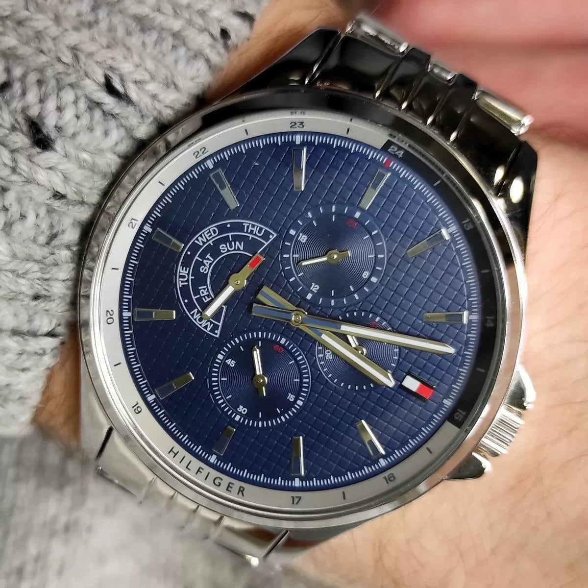  Shop Authentic Tommy Hilfiger Shawn Multifunction Quartz Blue Dial Silver Steel Strap Watch for Men - 1791612 - Luxxuri