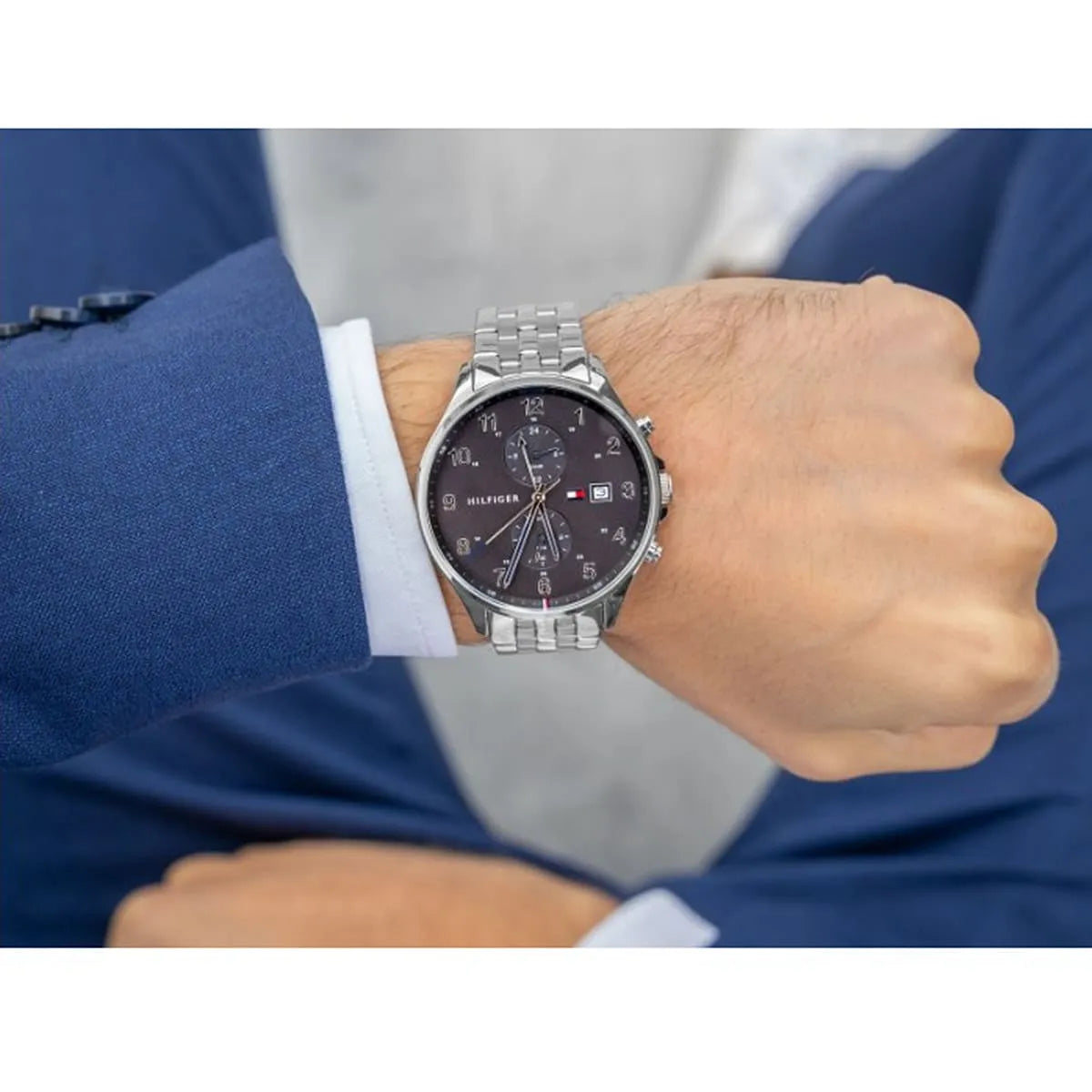  Shop Authentic Tommy Hilfiger West Quartz Black Dial Silver Steel Strap Watch For Men - 1791707 - Luxxuri