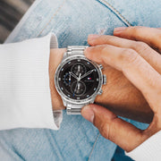  Shop Authentic Tommy Hilfiger Trent Quartz Black Dial Silver Steel Strap Watch For Men - 1791805 - Luxxuri