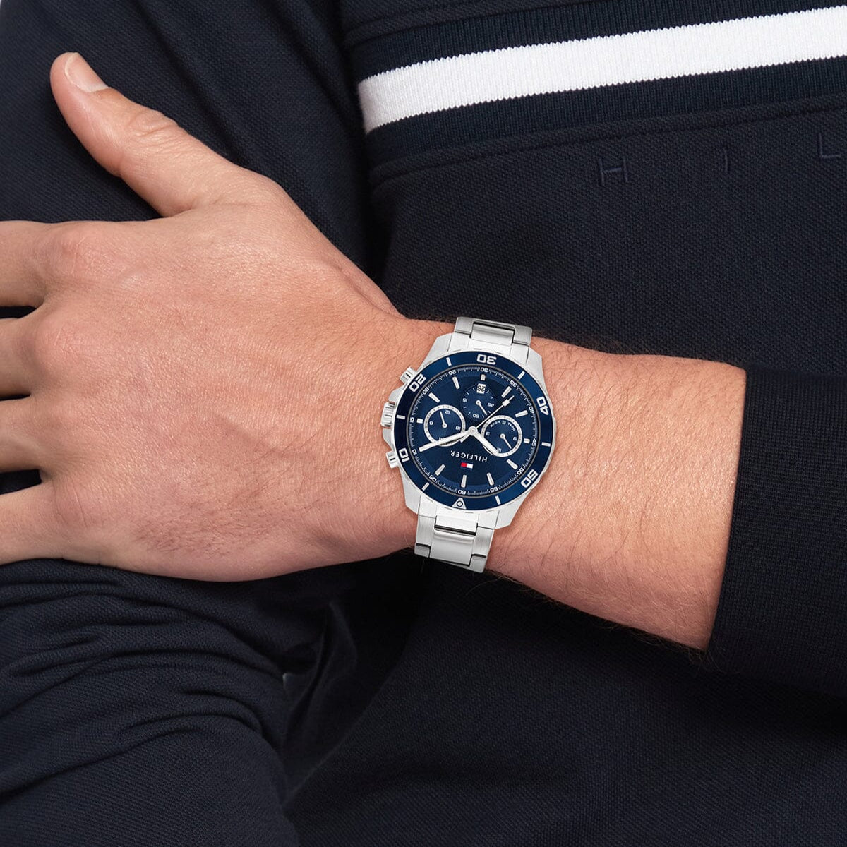  Shop Authentic Tommy Hilfiger Jordan Chronograph Blue Dial Silver Steel Strap Watch For Men - 1792094 - Luxxuri