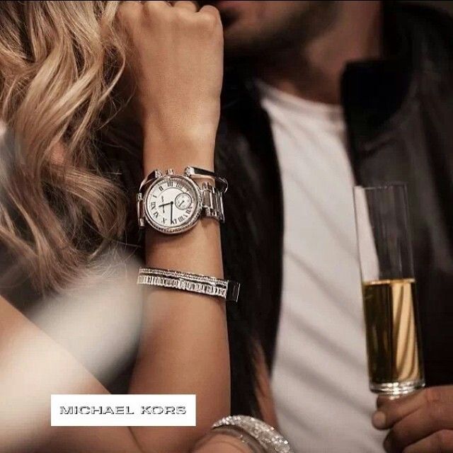  Shop Authentic Michael Kors Skylar Silver Dial Silver Steel Strap Watch for Women - MK5866 - Luxxuri
