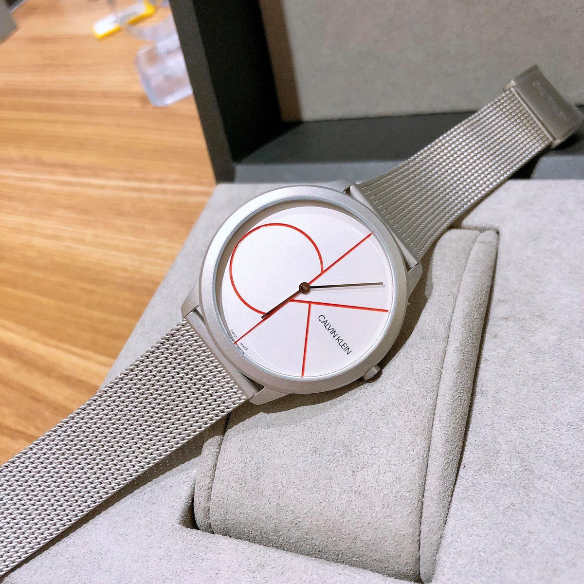  Shop Authentic Calvin Klein Minimal White Dial Silver Mesh Bracelet Watch for Women - K3M52152 - Luxxuri