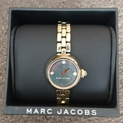 Shop Authentic Marc Jacobs Courtney Mother of Pearl Black Dial Gold Steel Strap Watch for Women - MJ3460 - Luxxuri