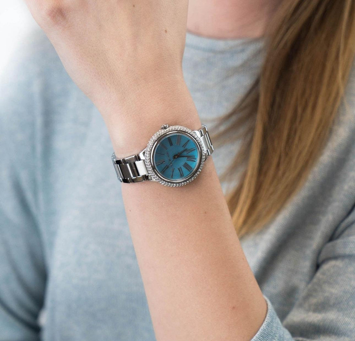  Shop Authentic Michael Kors Taryn Quartz Blue Dial Blue Steel Strap Watch For Women - MK6563 - Luxxuri