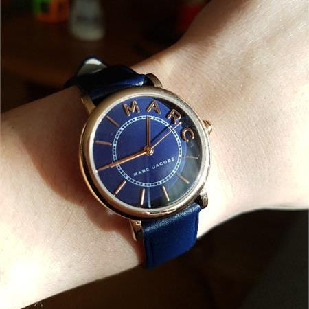 Shop Authentic Marc Jacobs Roxy Navy Blue Dial Navy Blue Leather Strap Watch for Women - MJ1539 - Luxxuri