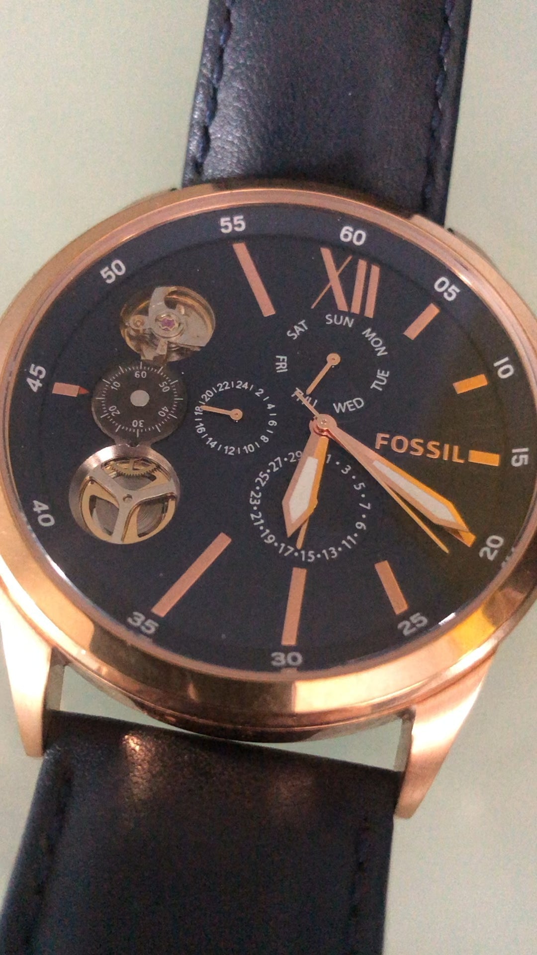  Shop Authentic Fossil Flynn Mechanical Blue Dial Blue Leather Strap Watch for Men - BQ2219 - Luxxuri
