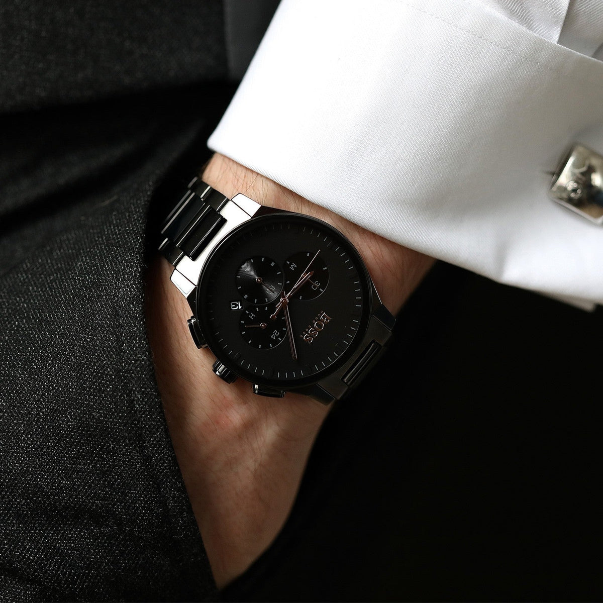  Shop Authentic Hugo Boss Peak Black Dial Black Steel Strap Watch for Men - 1513814 - Luxxuri