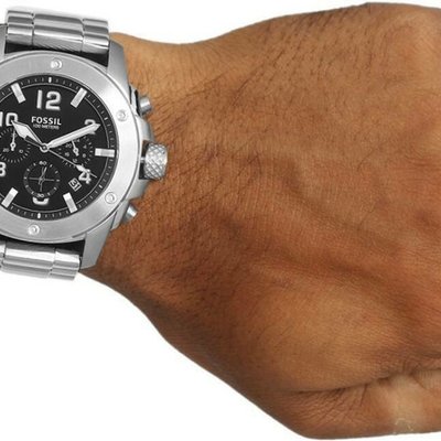  Shop Authentic Fossil Modern Machine Black Dial Silver Steel Strap Watch for Men - FS4926 - Luxxuri