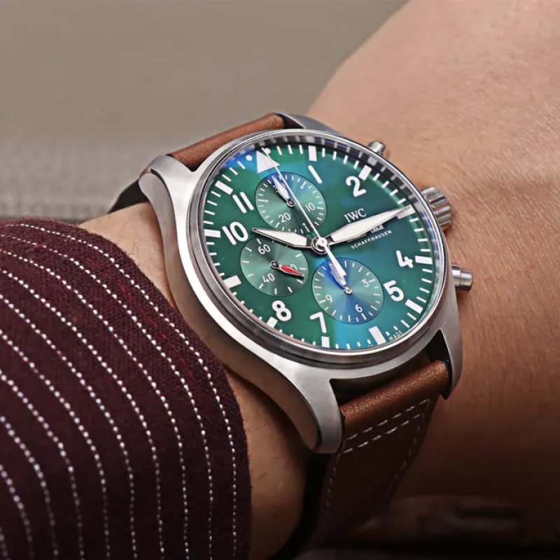  Shop Authentic IWC Pilot's Watch Chronograph Edition Racing Green 43mm Green Dial Brown Leather Strap Watch for Men - IW377726 - Luxxuri